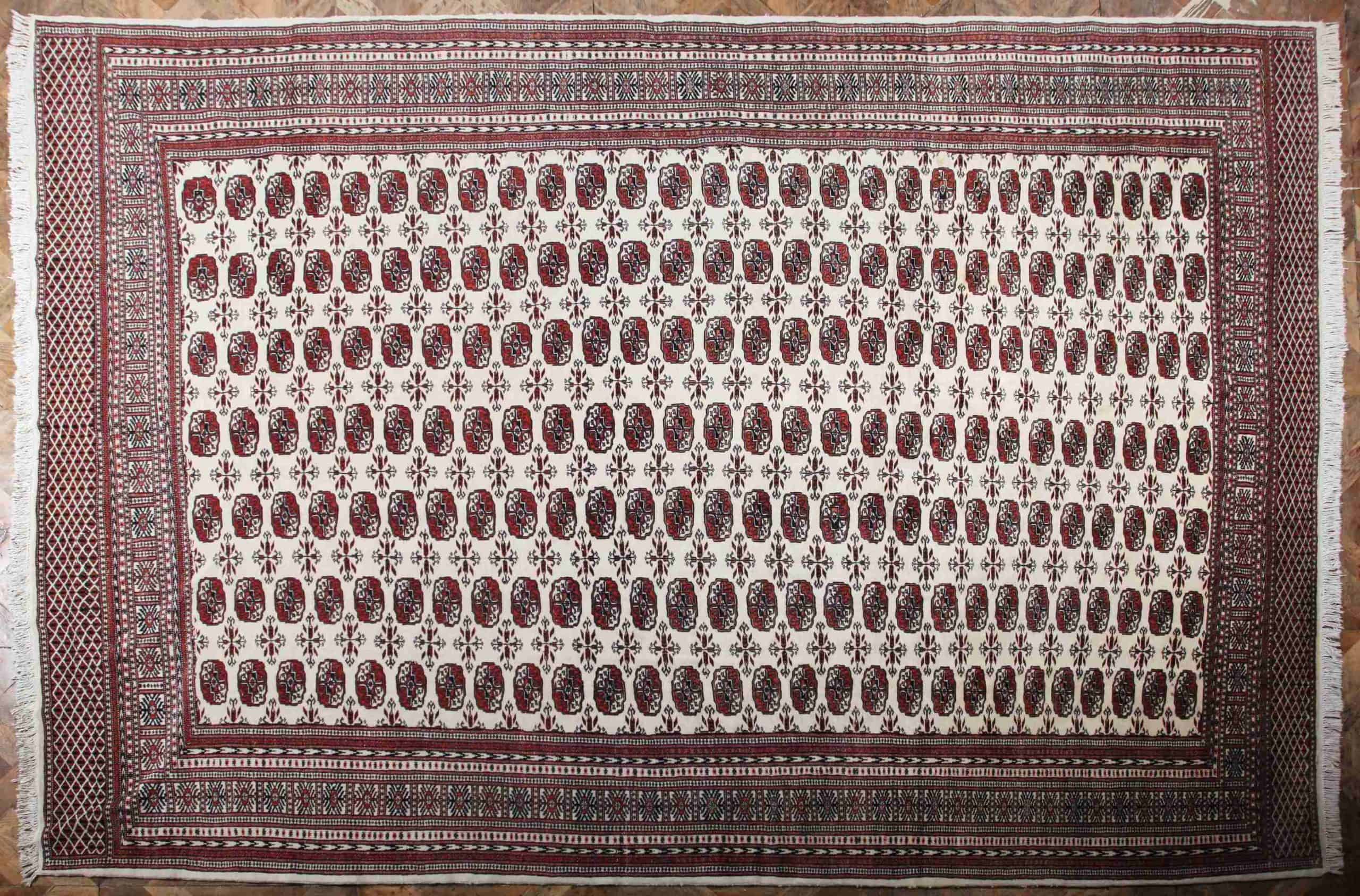 Pákistánský koberec Buchara 360 x 248 cm