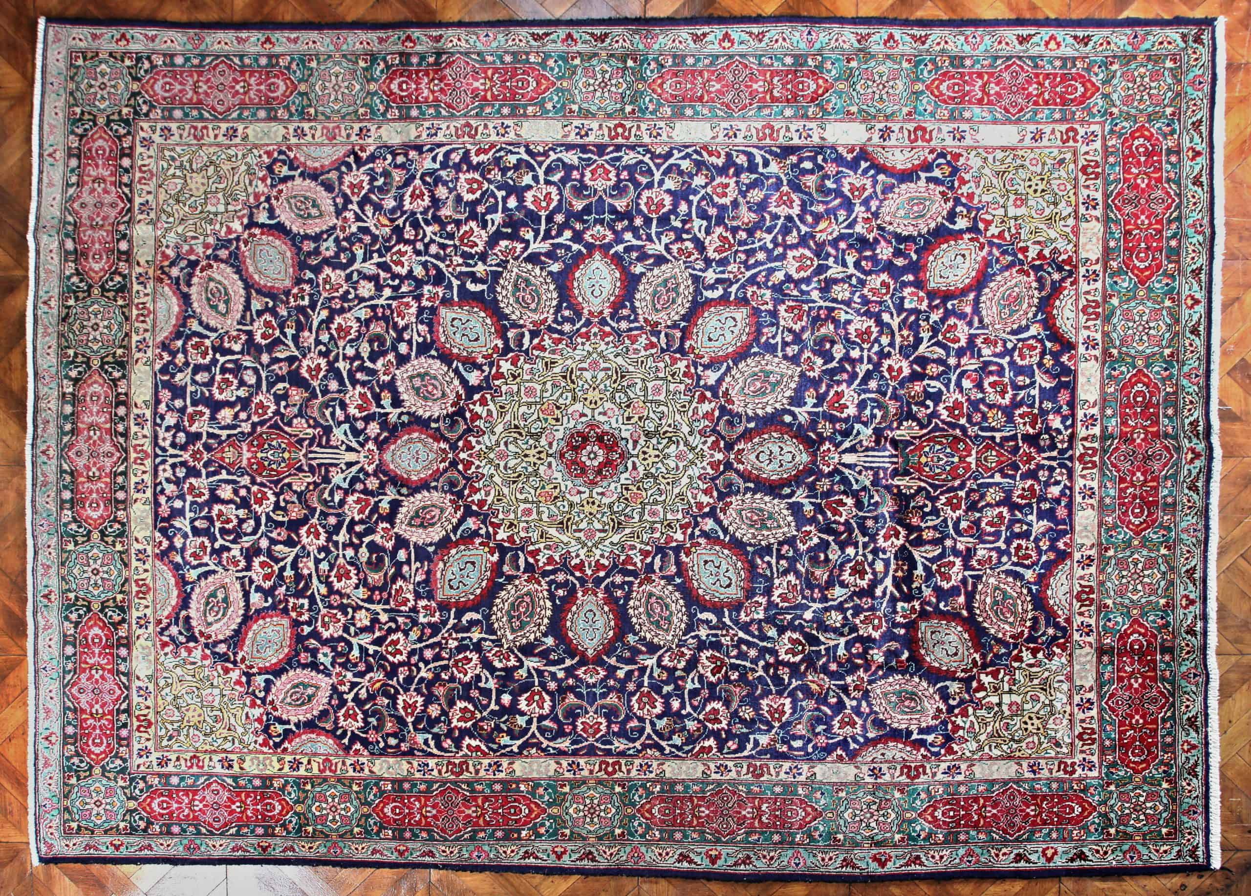 Perský koberec Tabriz 392 x 303 cm