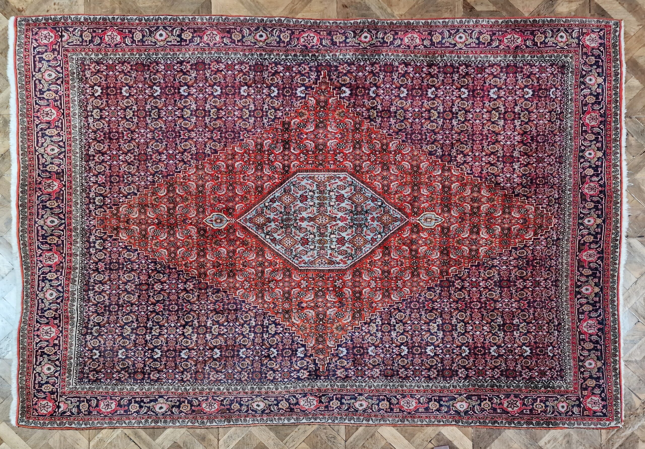 Velký perský koberec Bidjar. Ručně vázaný. 333×232