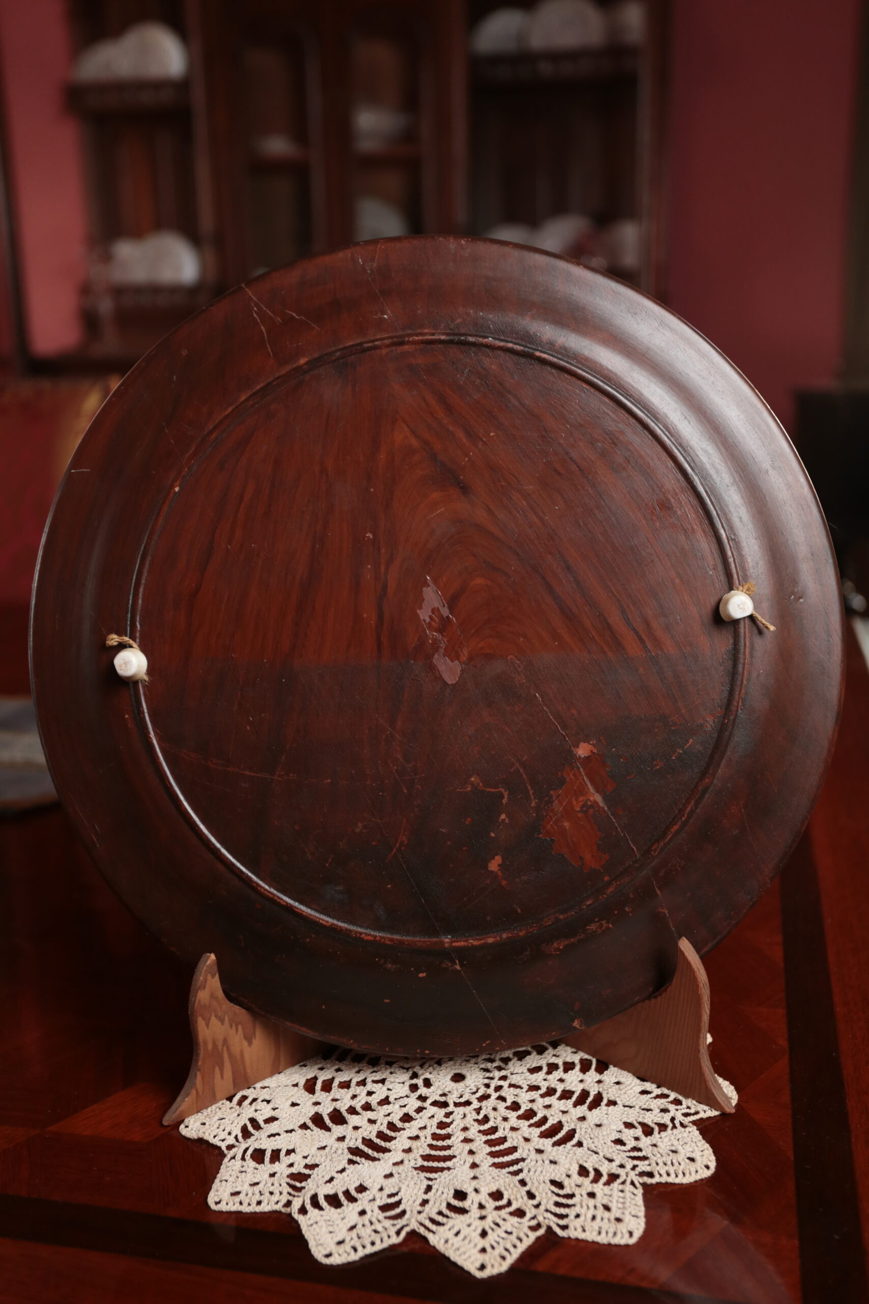 Ozdobný arabský talíř vykládaný průměr 35 cm - 2