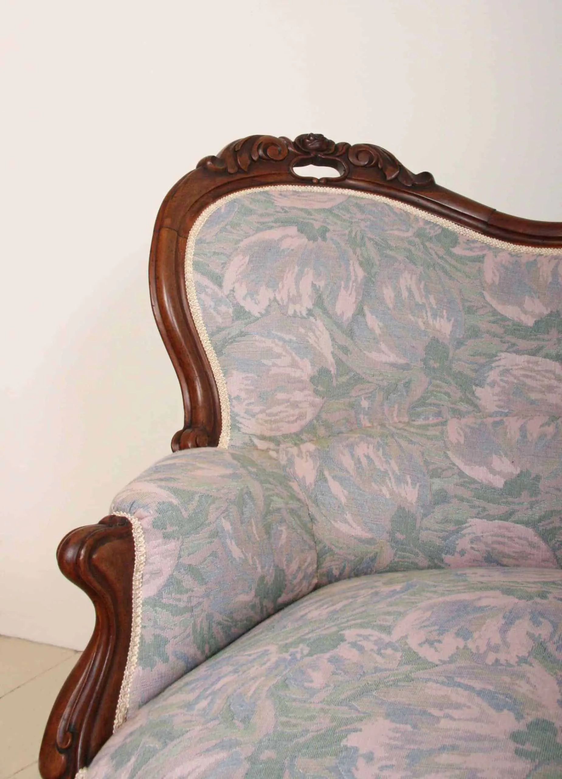 Druhorokoková sofa. Zrestaurovaná - 5