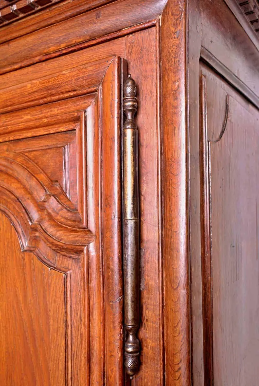 Dubová skříň z 18. století – zrestaurovaná - 5