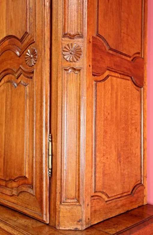 Namurská skříň z 18. století - 4