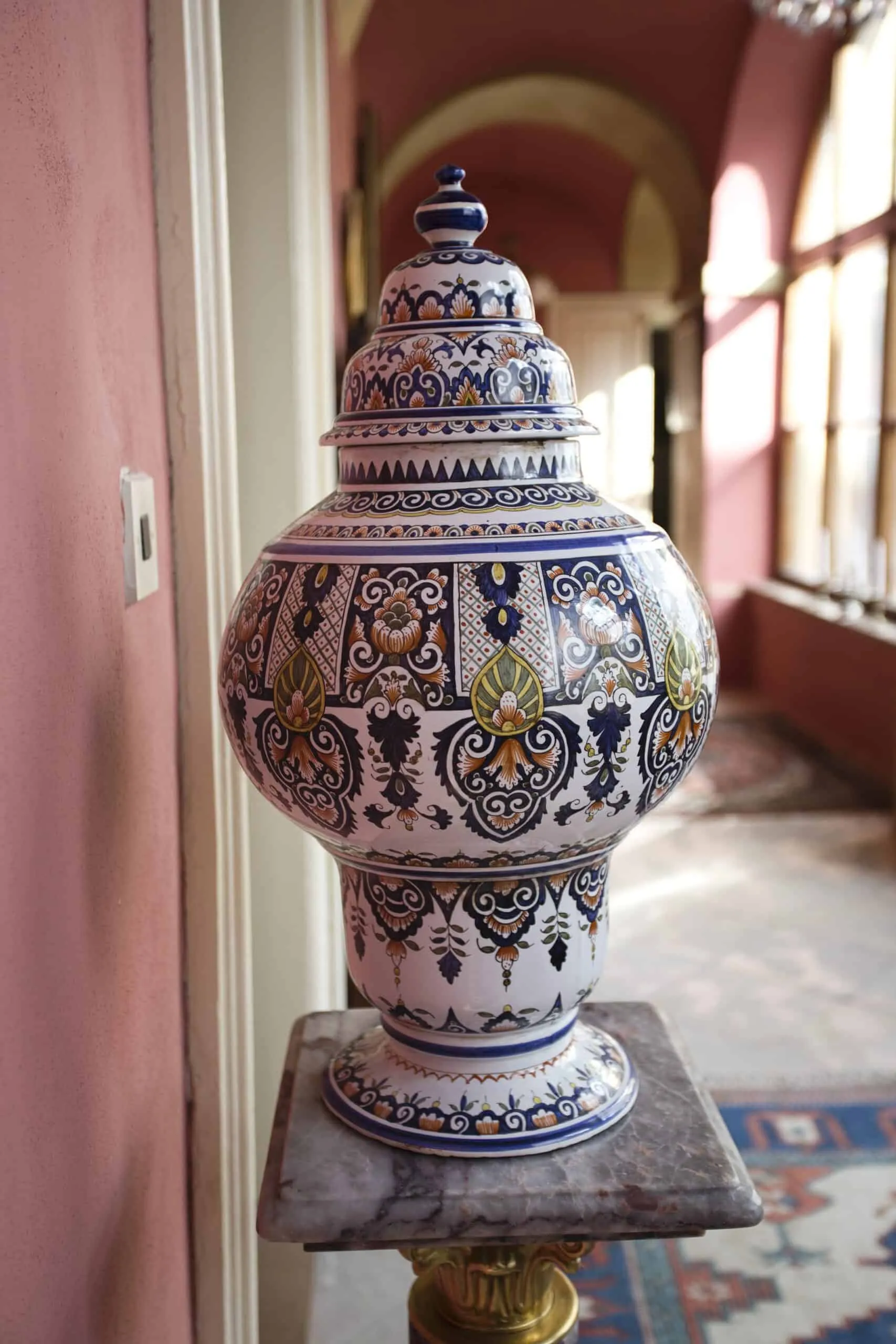Delftská váza, 55 cm