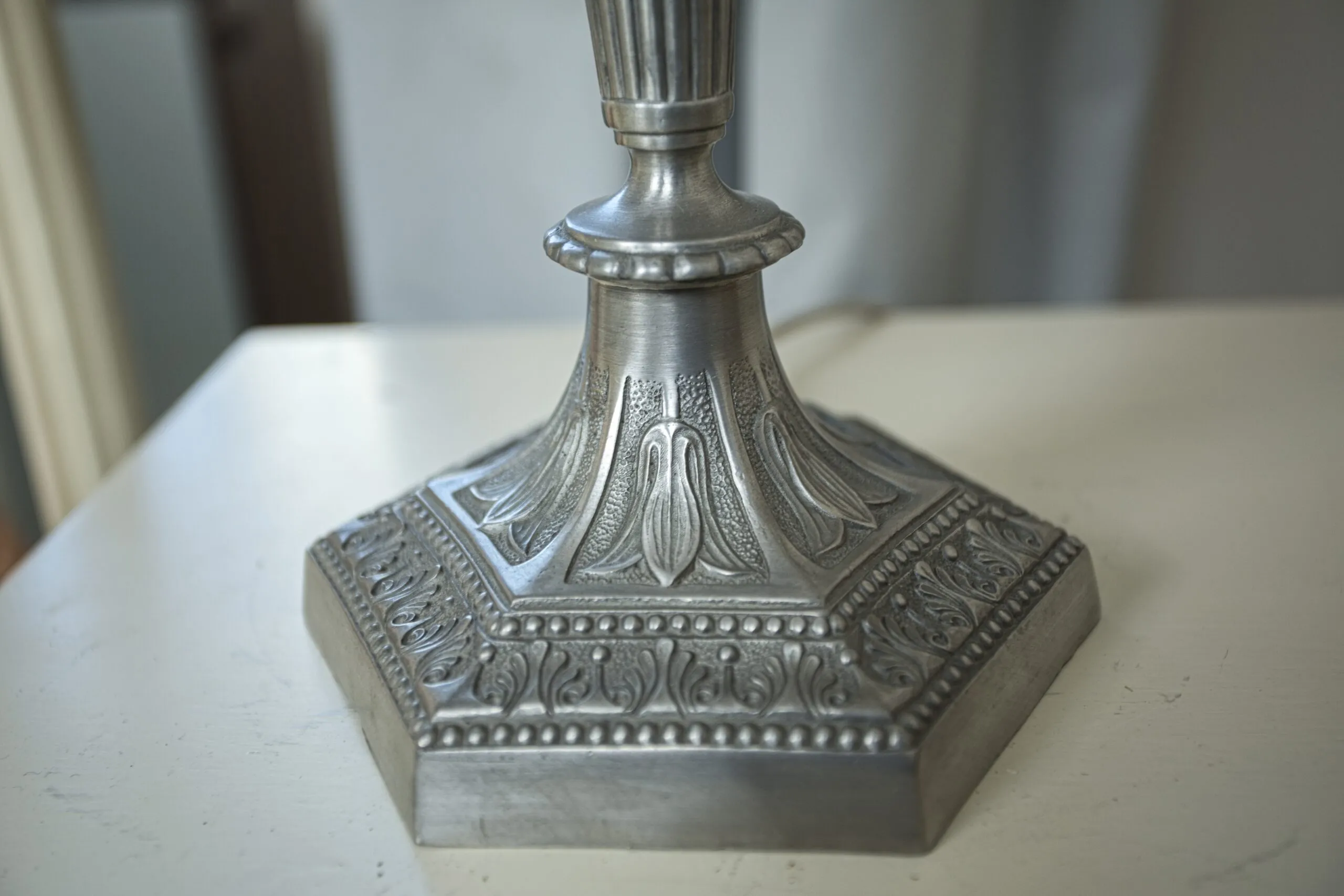 Klasicistní stolní lampa - 4