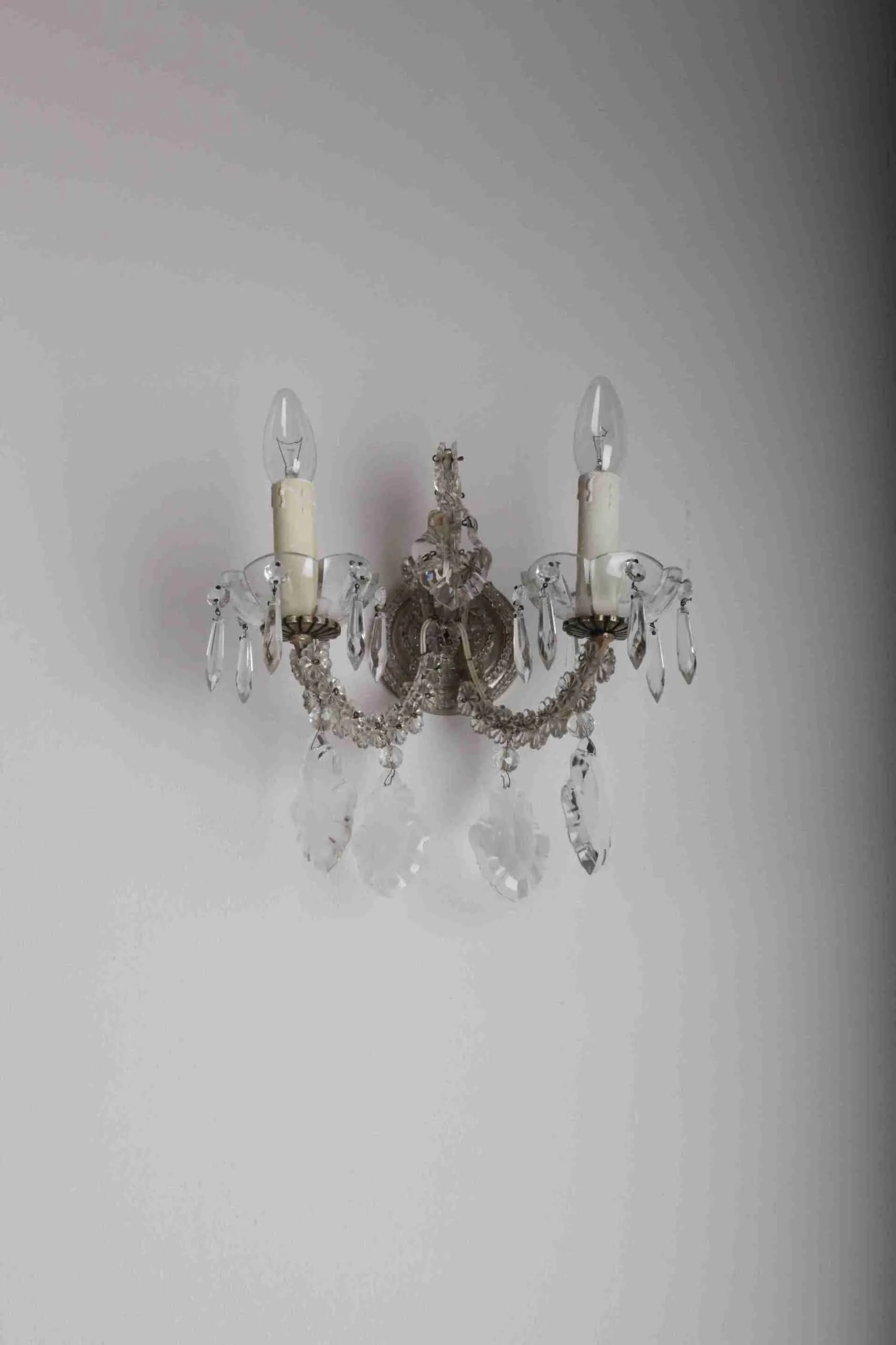 Párové douramenné nastěnné lampy, křišťál