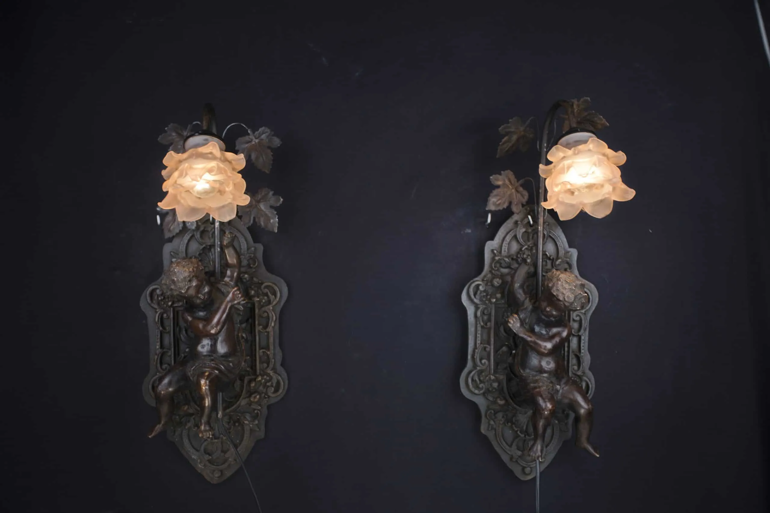 Párové nástěnné lampy s andílky - 2