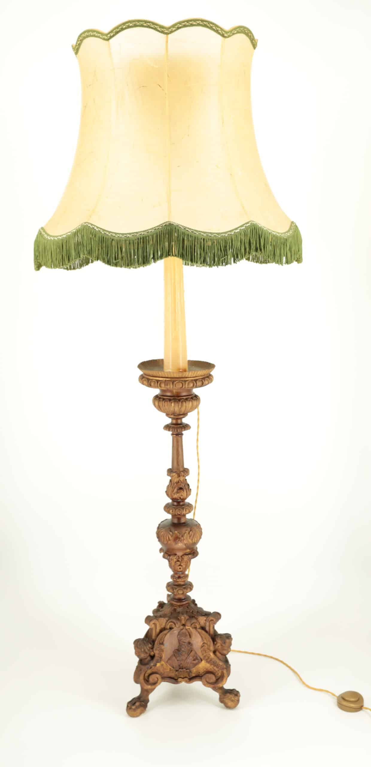 Starožitná stojací lampa s měchýřovým stínidlem