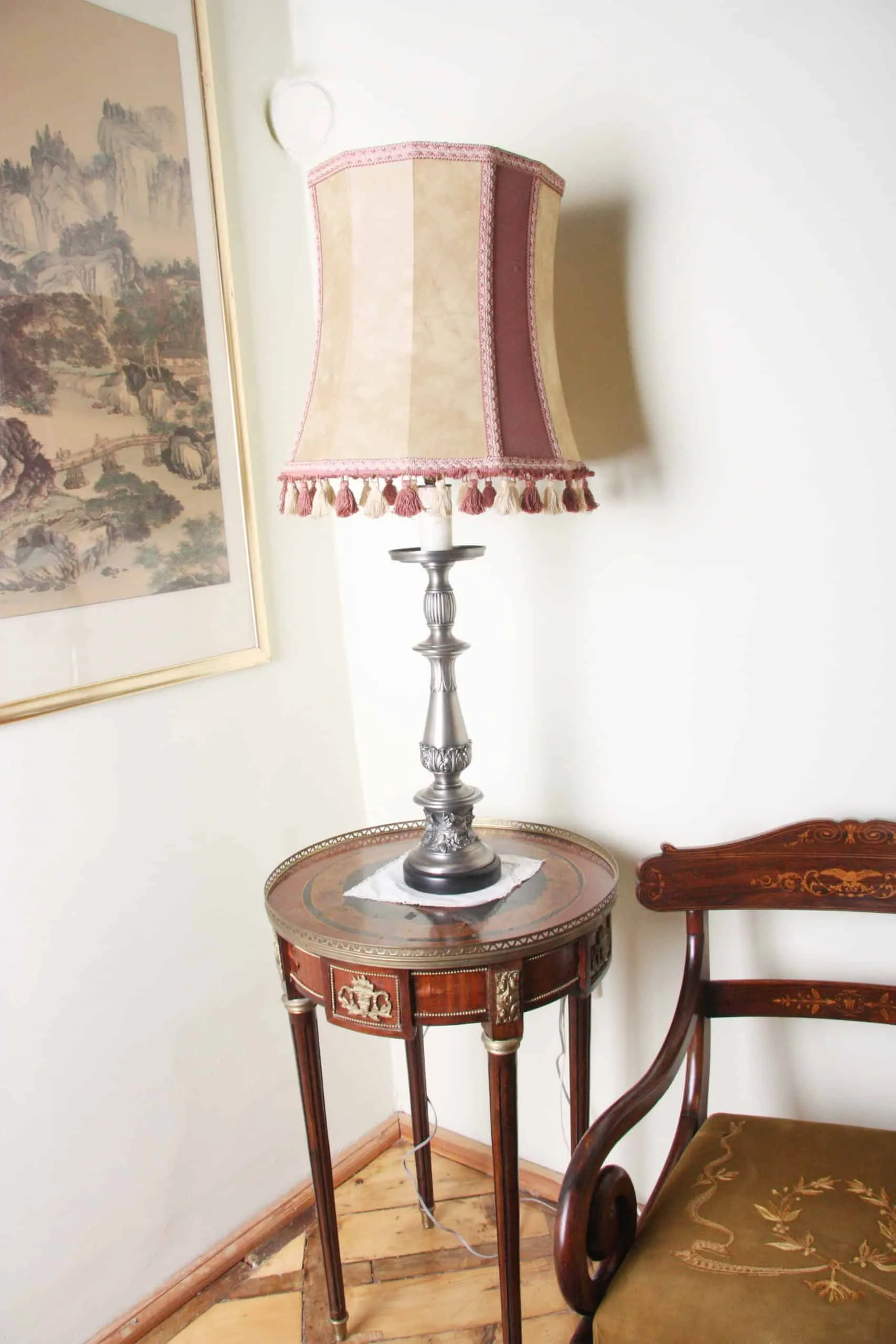 Velká stolní lampa neorenesance, výška 103 cm