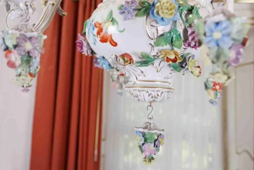 Velký porcelánový lustr, Drážďany - 5