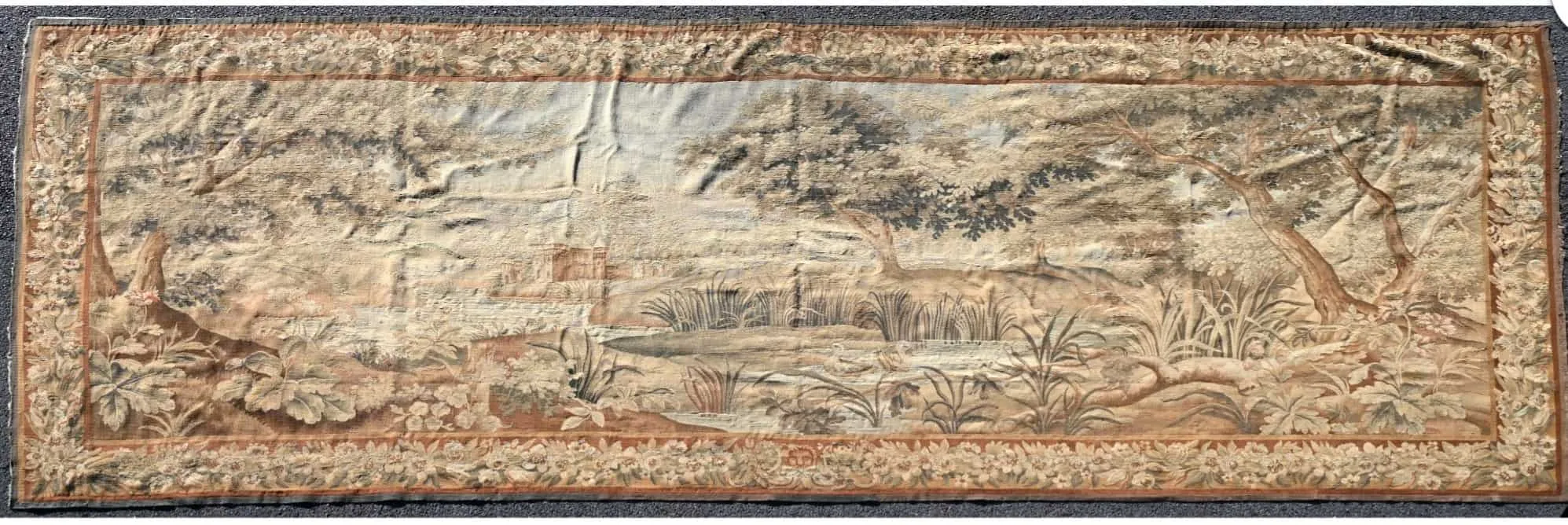 Francouzská tapiserie gobelín ze zámku 448 x 180 cm