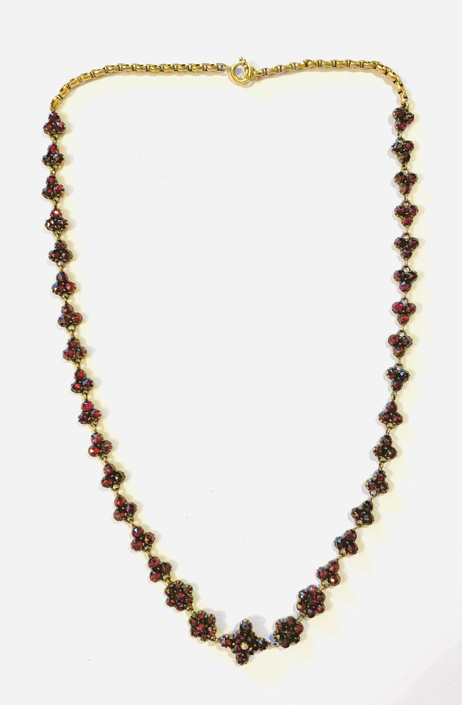 Zlatý biedermeierový náhrdelník s českými granáty - 1