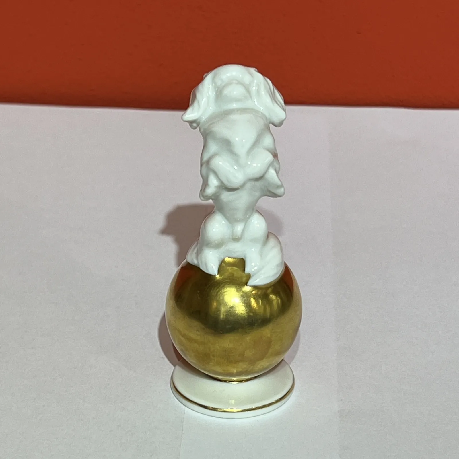 ROSENTHAL, PSÍK NA ZLATÉ KOULI - 3