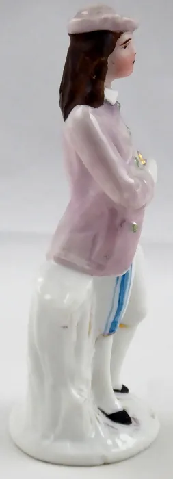 Porcelánová soška lovce - 3