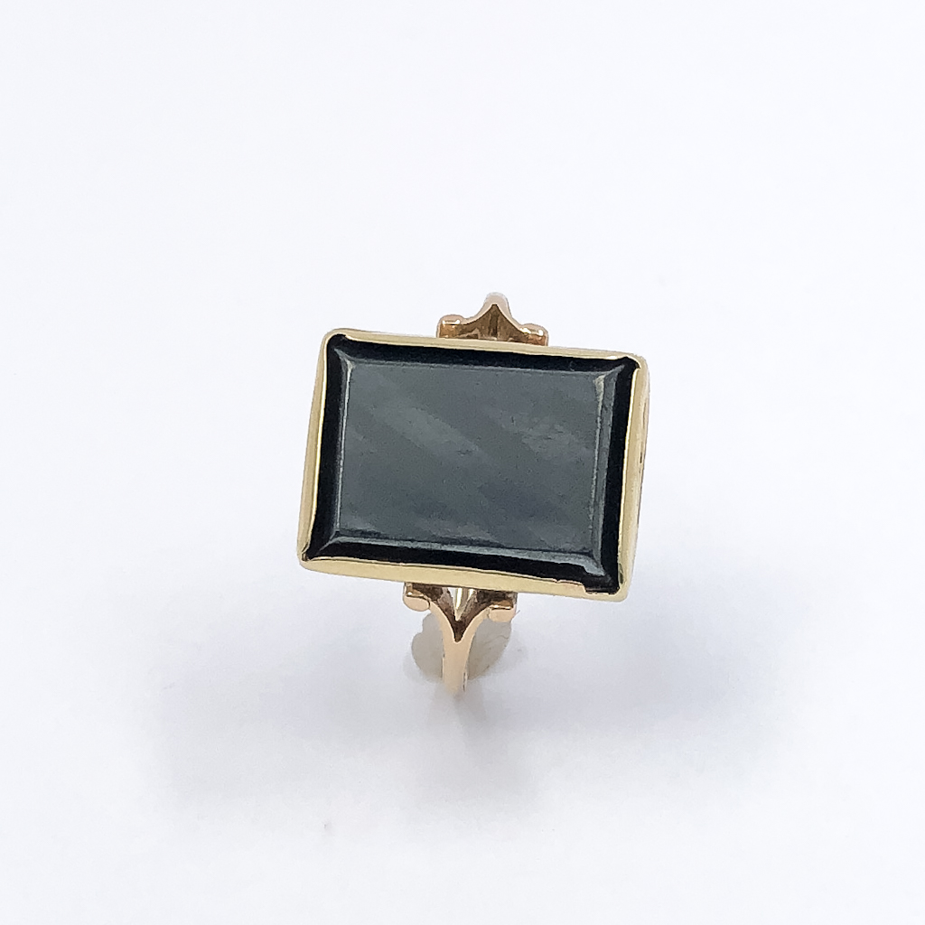 Zlatý prsten s onyxem - 1
