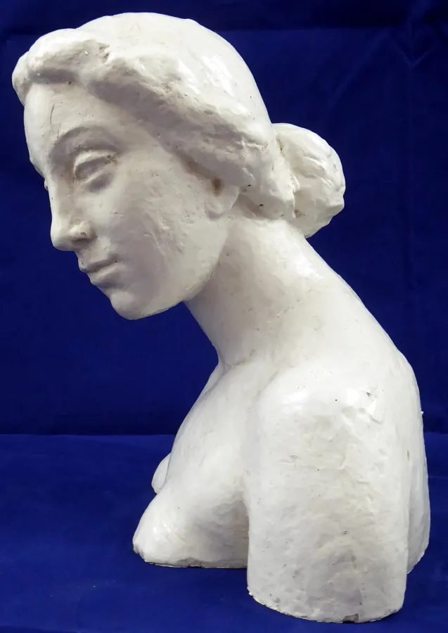 Břetislav Benda (1897-1983)- bysta ženy - 2