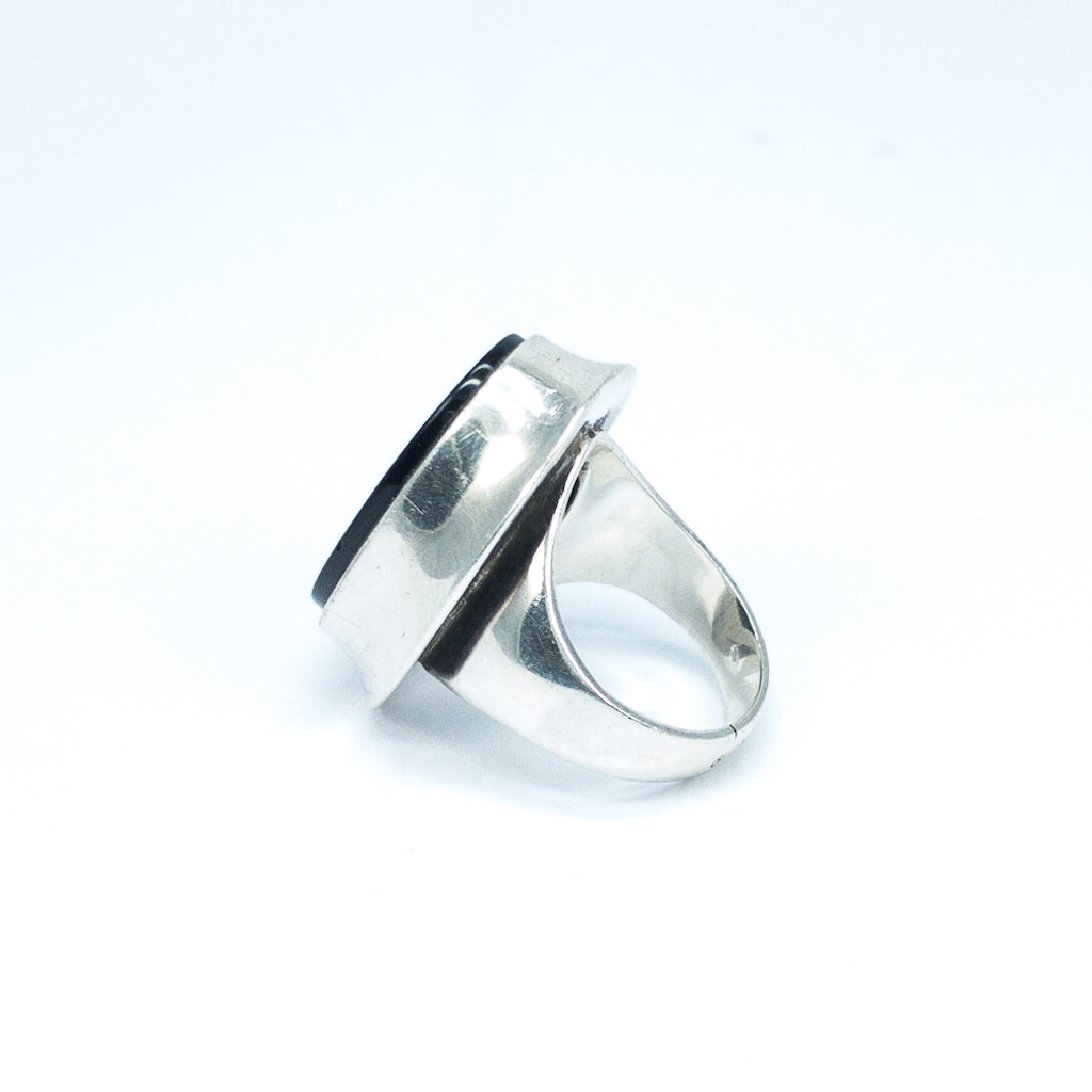Stříbrný prsten s onyxem - 3