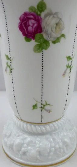 Váza s růžovými a bílými růžemi – Rosenthal - 3