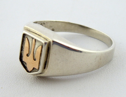 Stříbrný prsten se zlatým ukrajinským znakem - 3