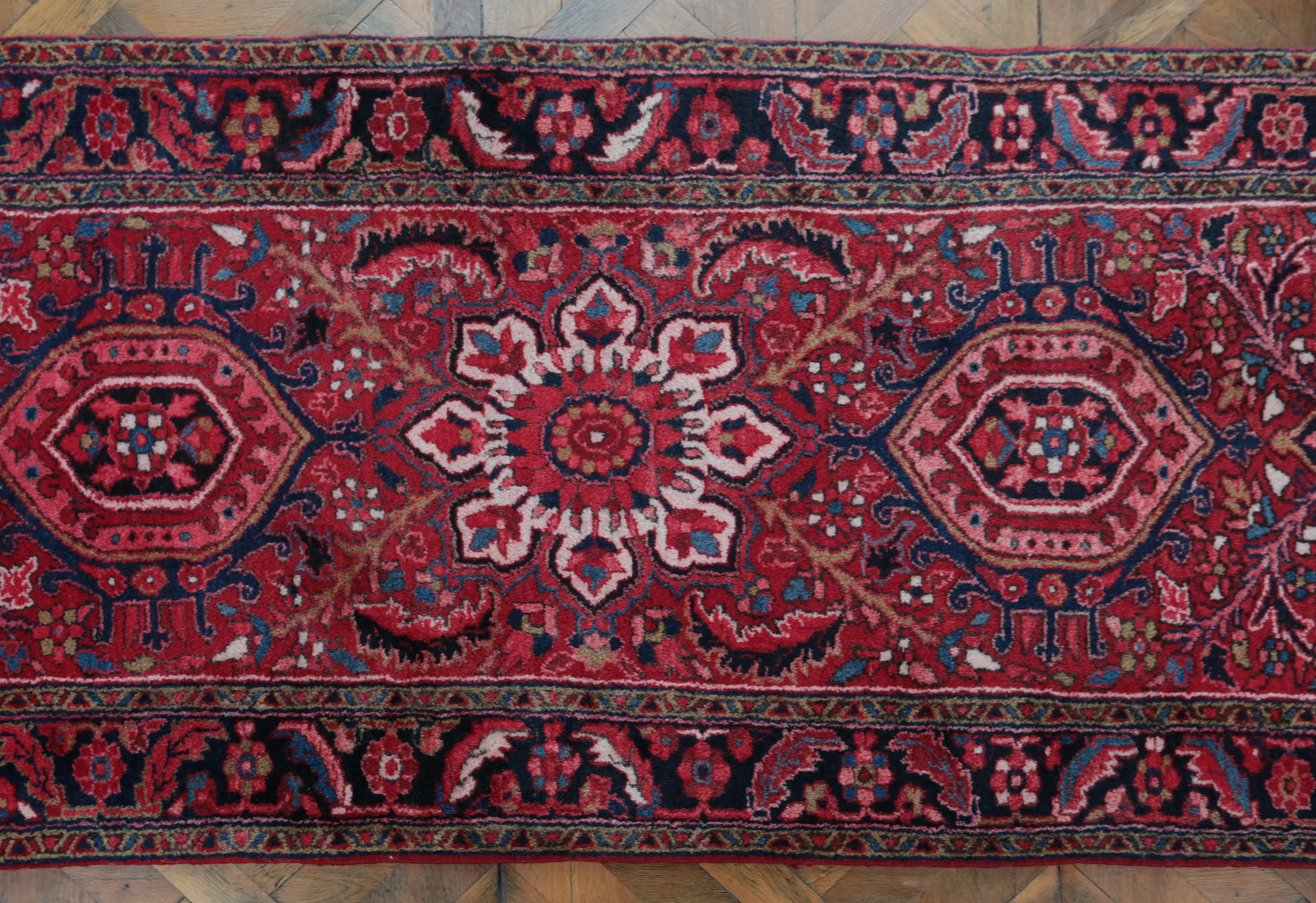 Perský běhoun z Herizu 325 x 109 cm - 6