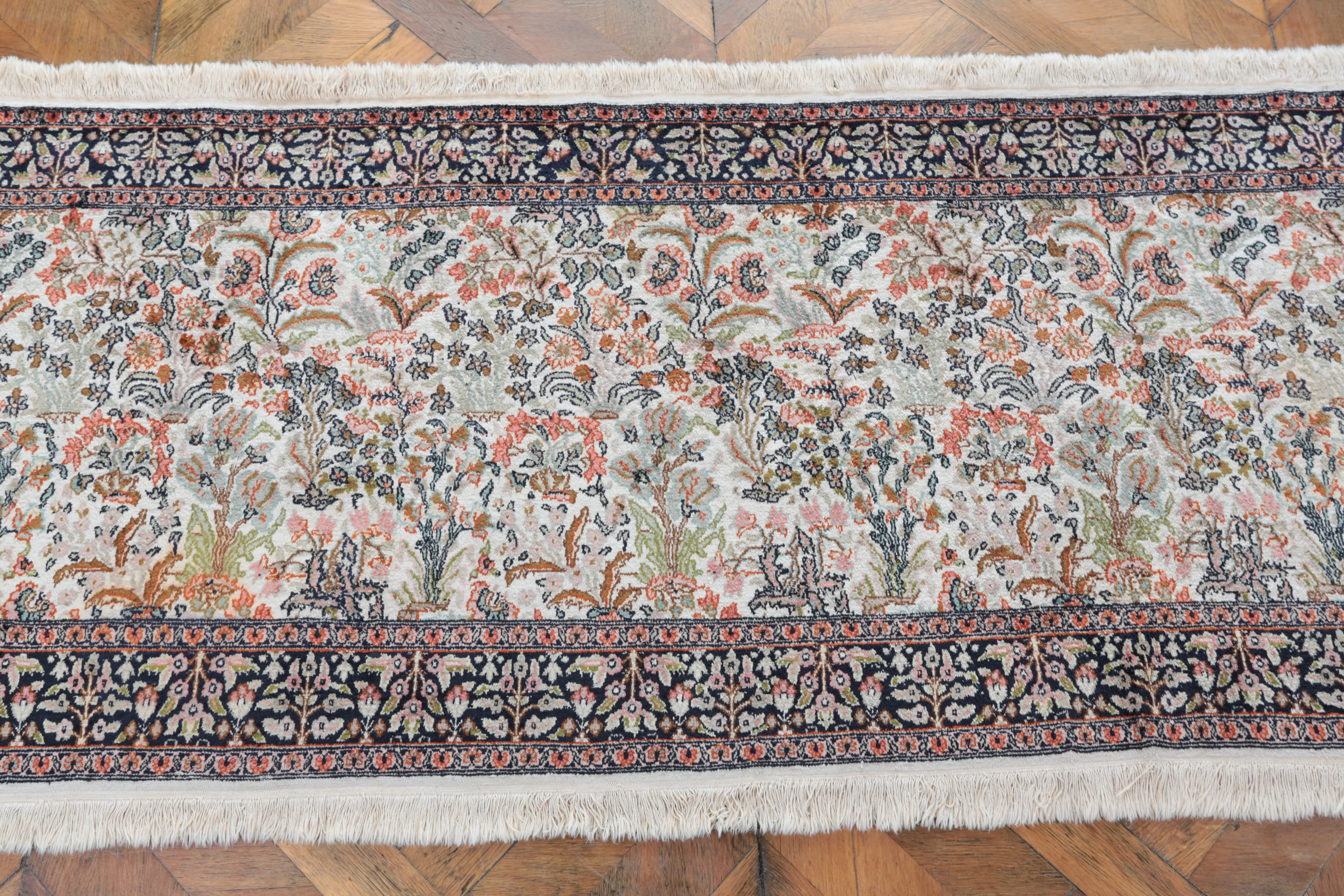 Hedvábný běhoun rajská zahrada 240 cm x 90 cm, certifikát - 4