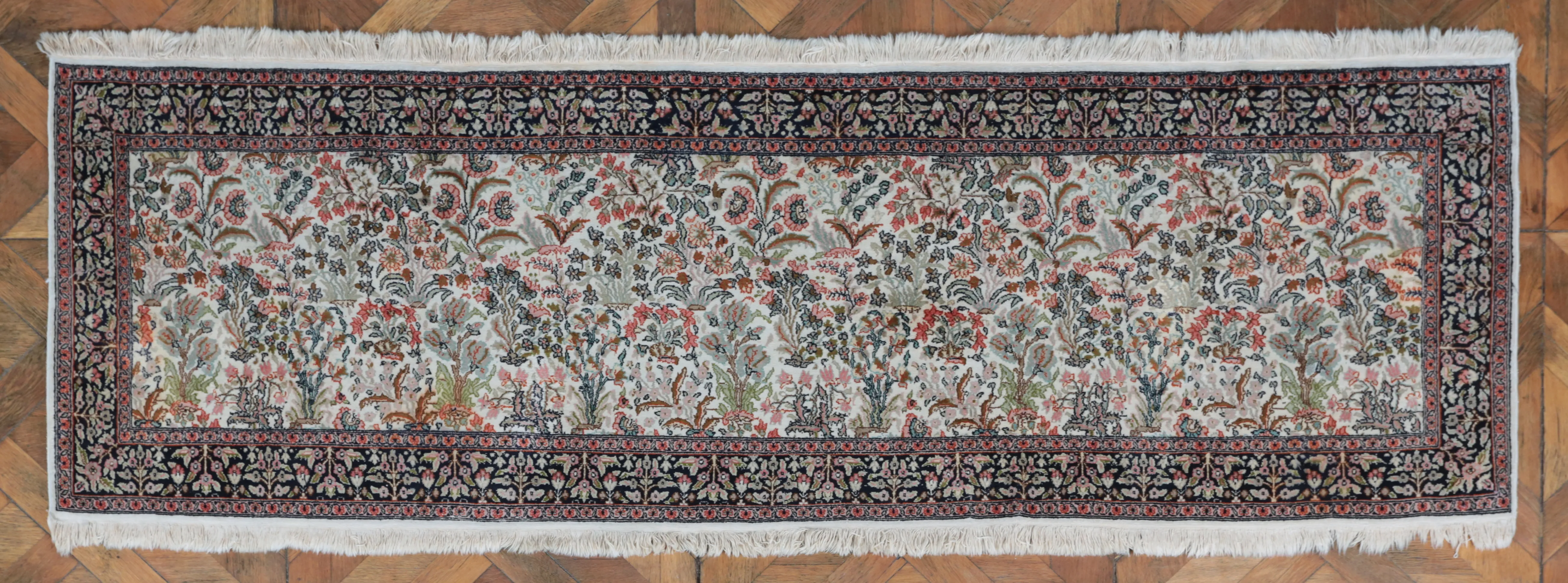 Hedvábný běhoun rajská zahrada 240 cm x 90 cm, certifikát