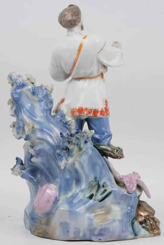 Ruská porcelánová socha hráče na citeru v 32 cm - 2