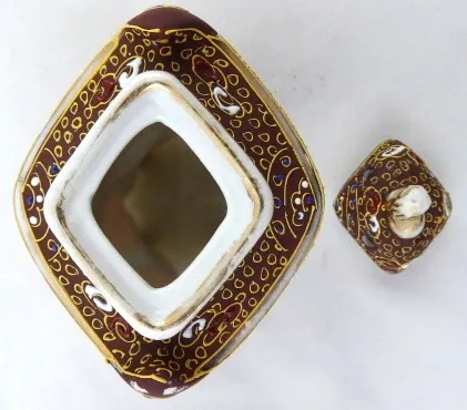 Malé porcelánové vykuřovadlo - 5