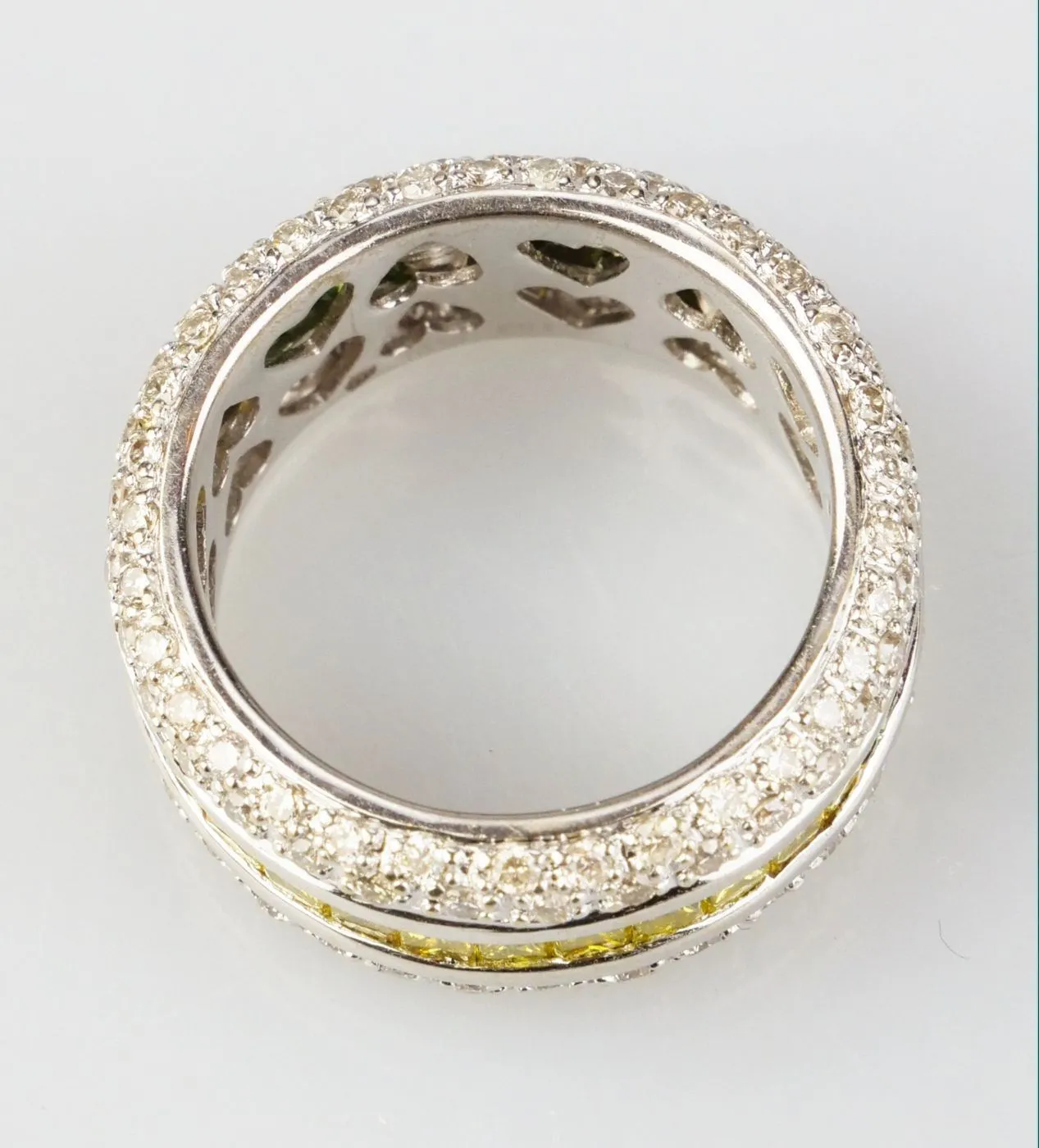 Zlatý prsten s barevnými diamanty - 6