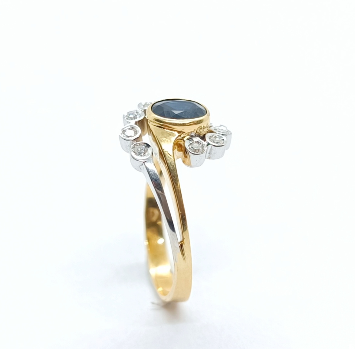 Zlatý prsten se safírem - 3