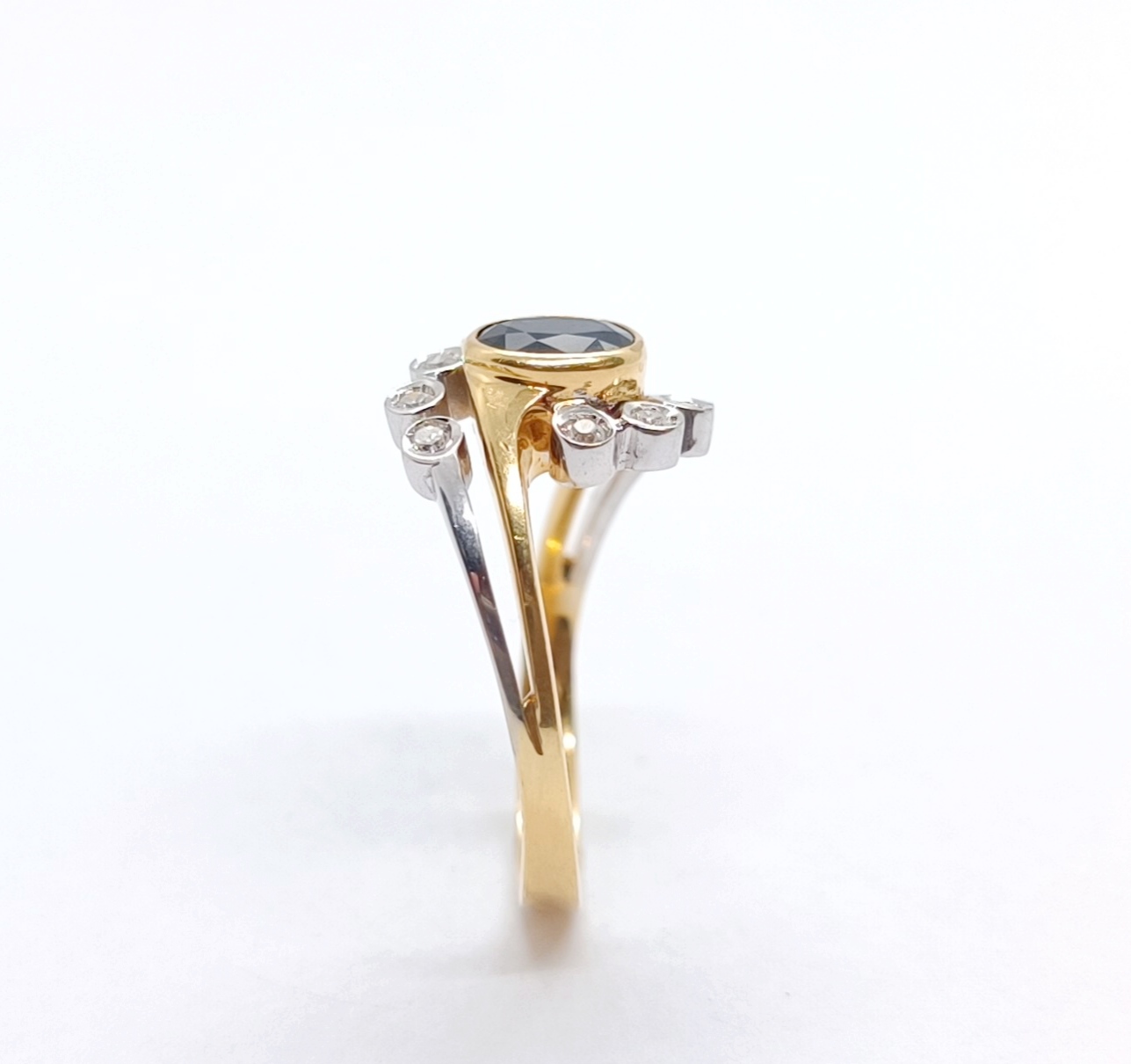 Zlatý prsten se safírem - 4