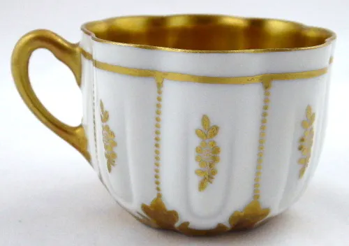 Bílý a zlacený moka šálek – Edelstein, Küps - 3