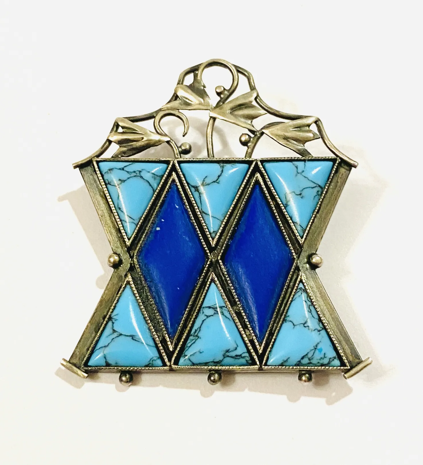 Stříbrná brož s lapis lazuli a tyrkysy – dle SUPŠ Turnov - 2