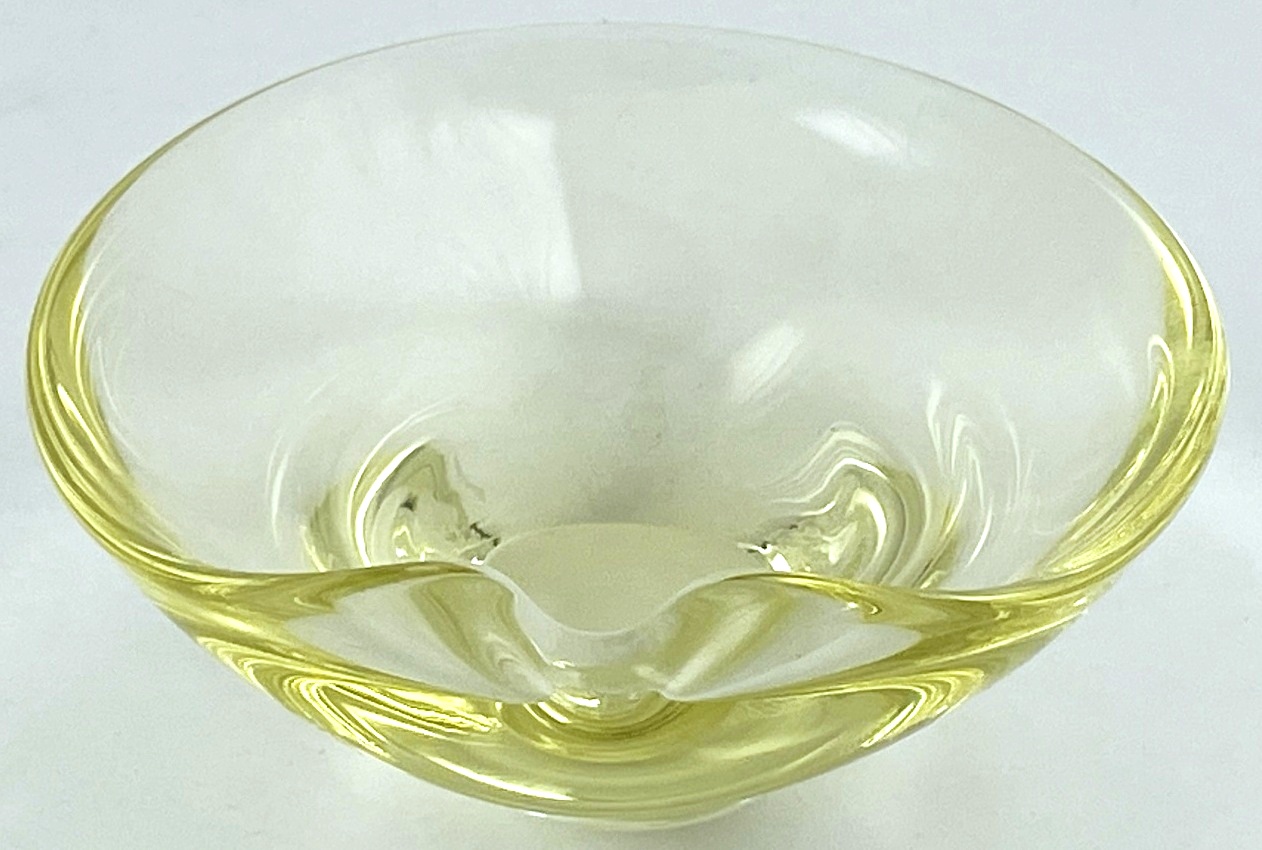 Miska či popelník, žluté citrínové sklo – ŽBS