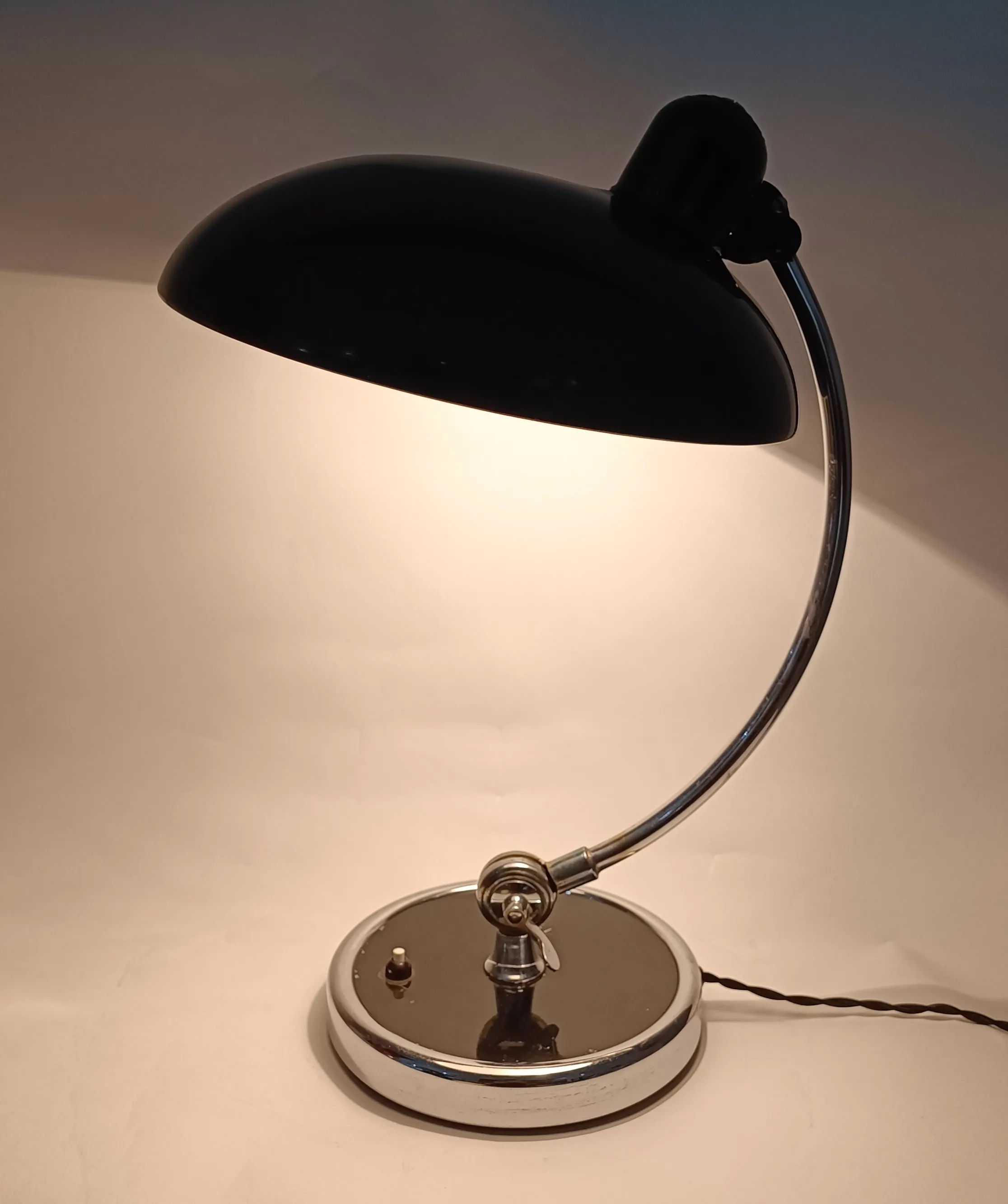 Stolní lampa – Fritz Hansen, Kaiser Idell - 10