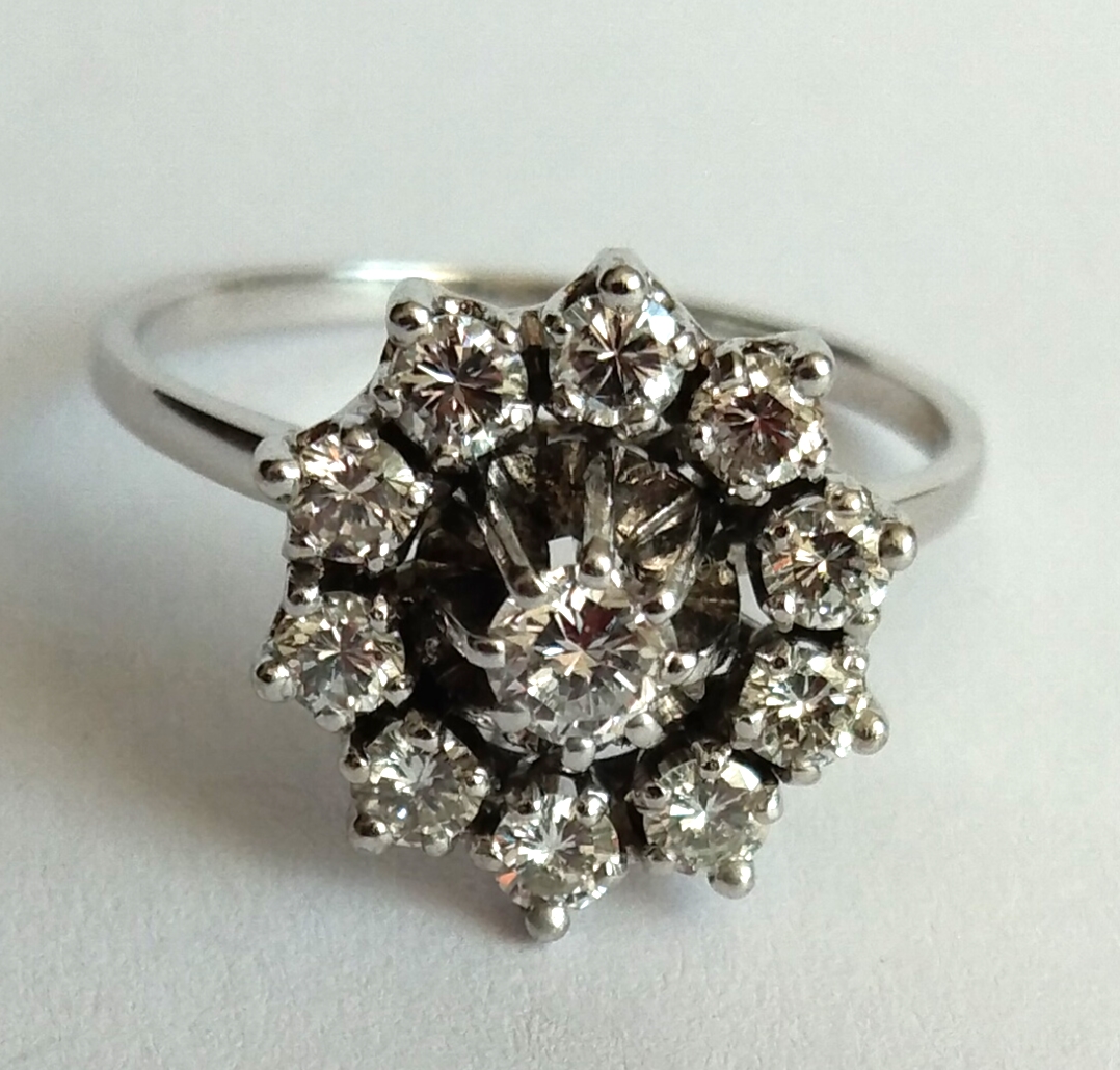 Zlatý prsten s diamanty, 0,76 ct - 1