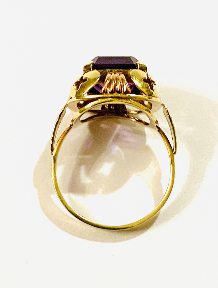 Zlatý novobarokní prsten s alexandritem - 5