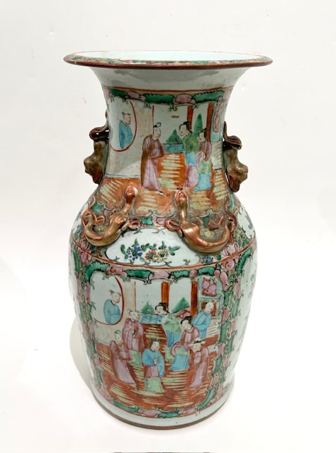 Čínská porcelánová váza