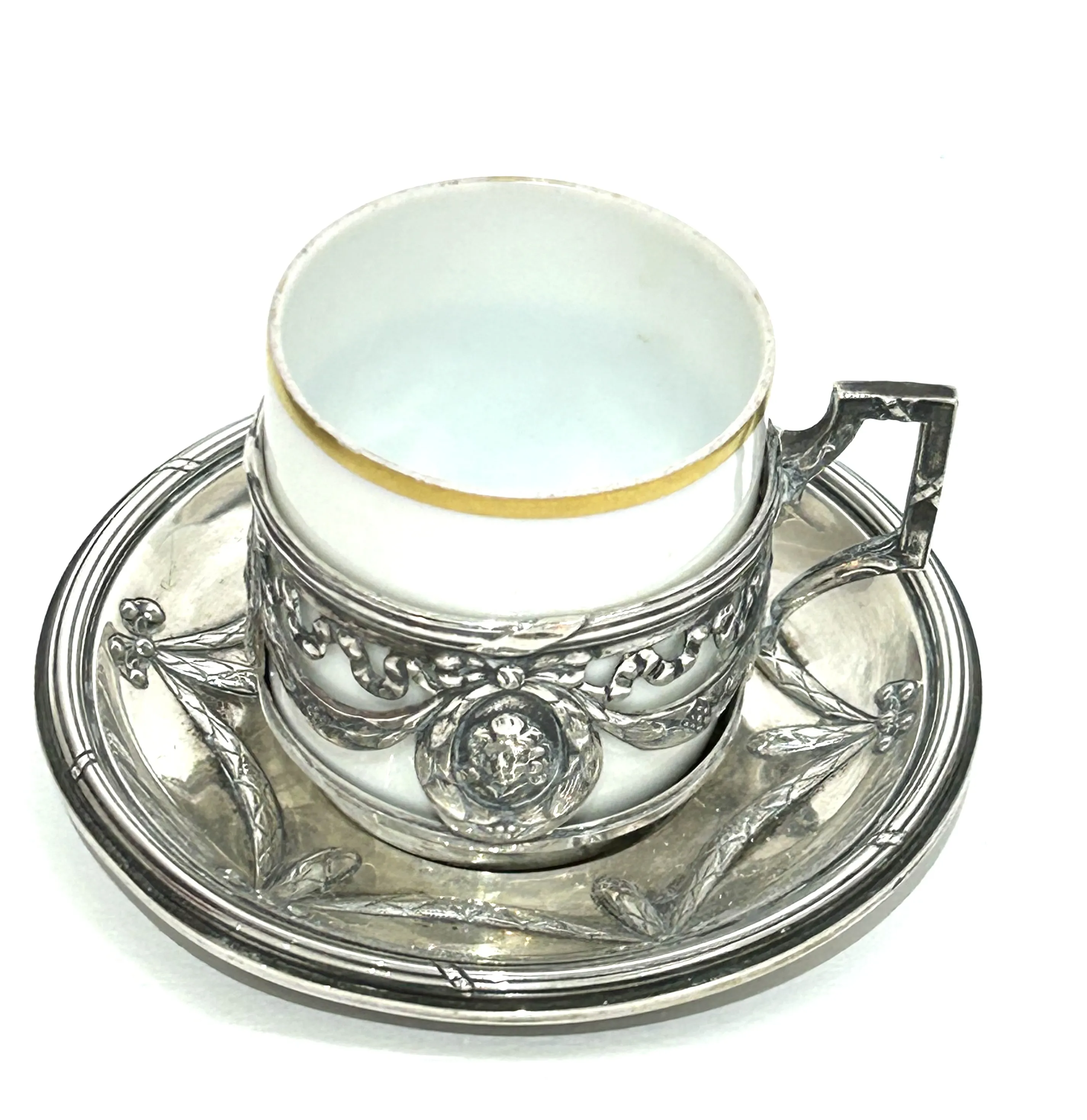 Stříbrný podšálek a stříbrný šálek s porcelánovou vložkou - 8