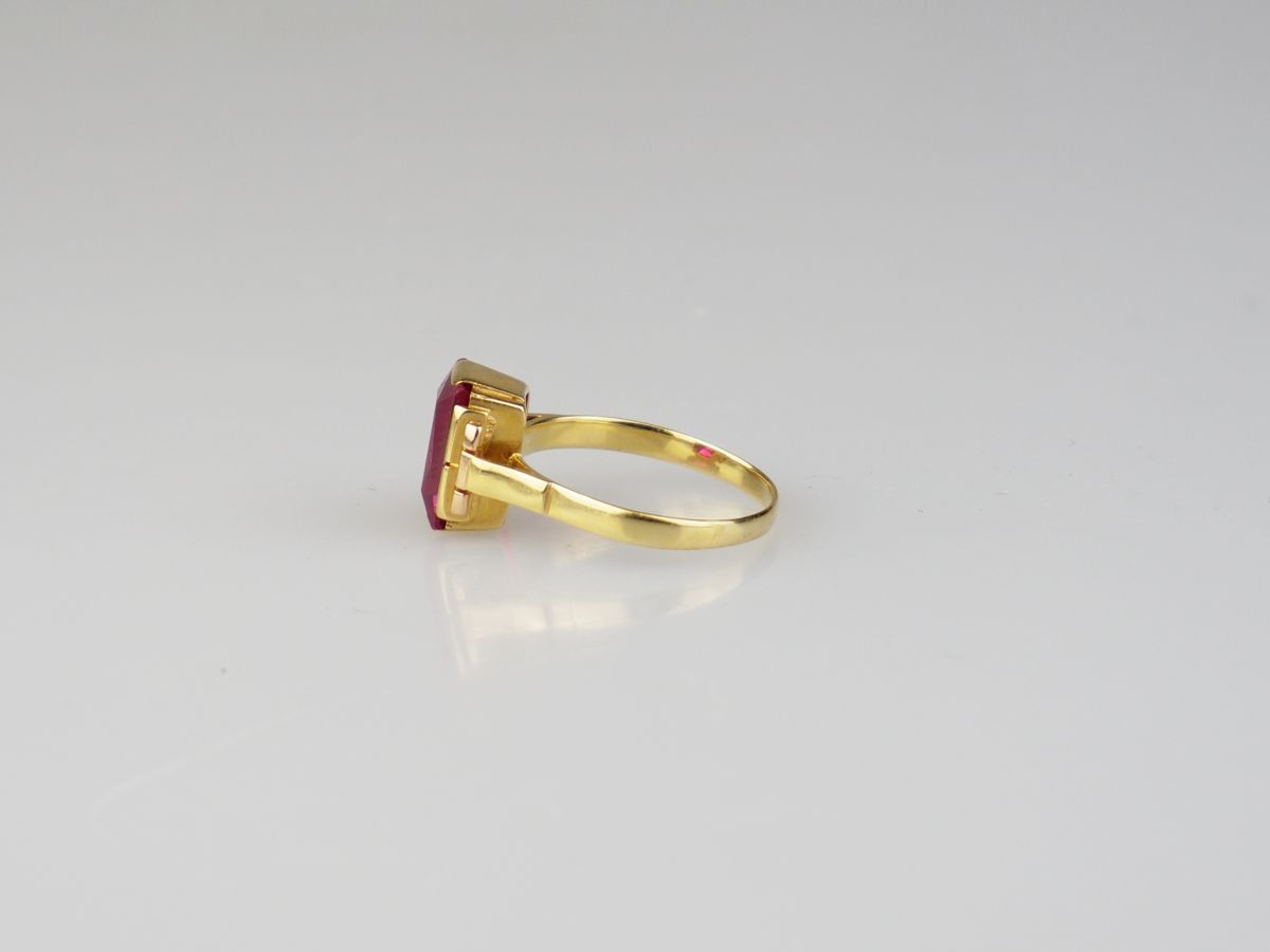 Zlatý prsten se syntetickým rubínem - 4