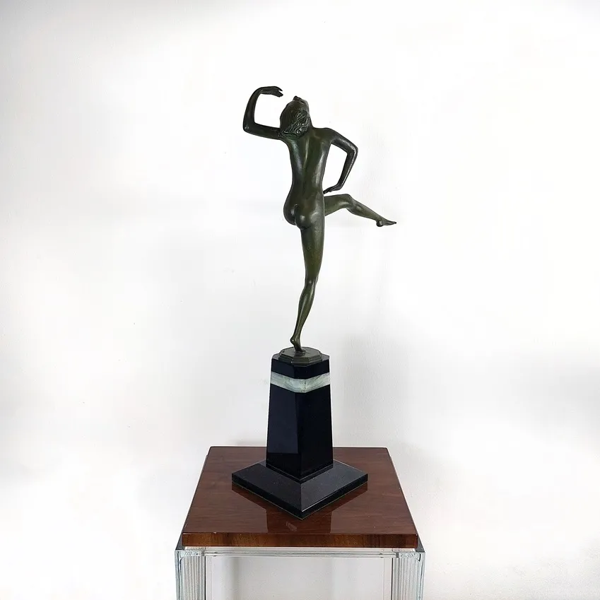 Bronzová figura ženy – Felix Weiss - 4
