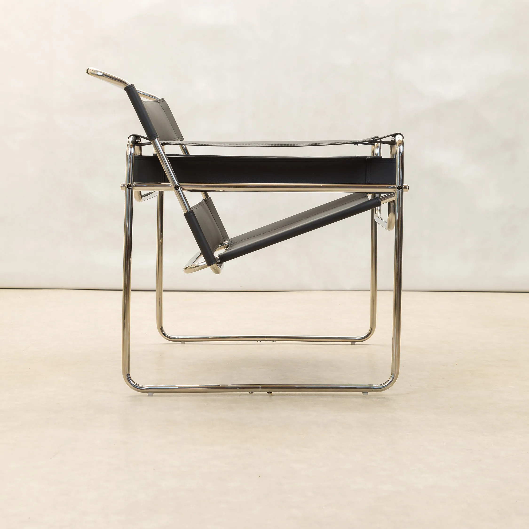 Křeslo Wassily – Marcel Breuer - 5