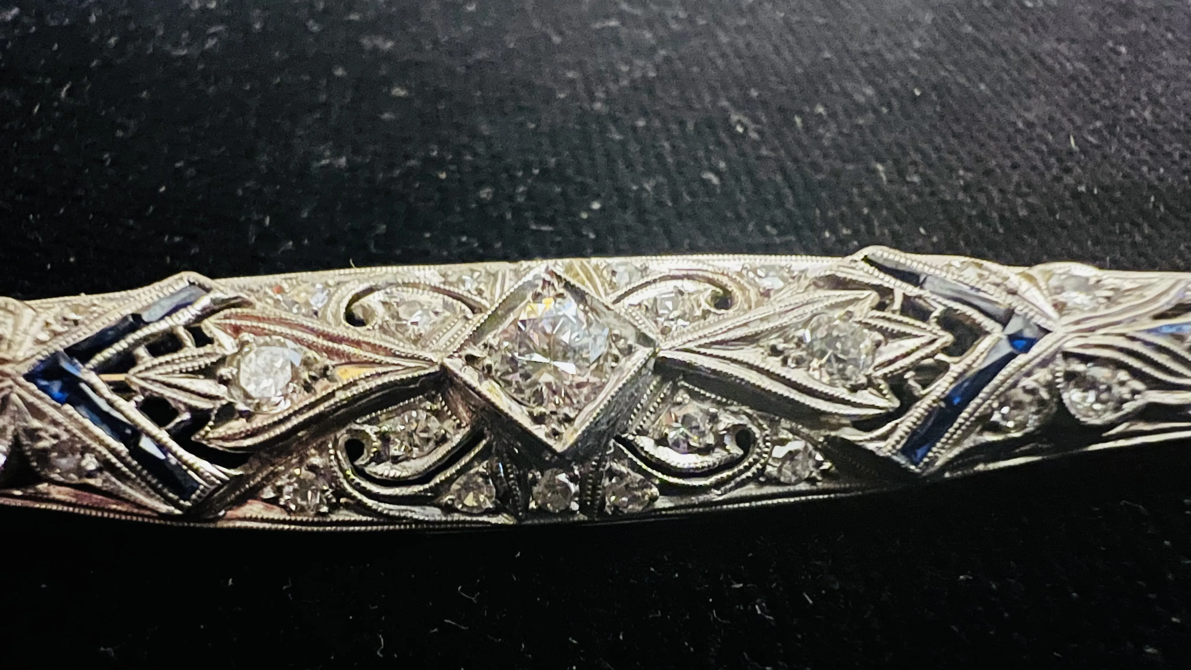 Zlatá art deco brož s diamanty a safíry - 2