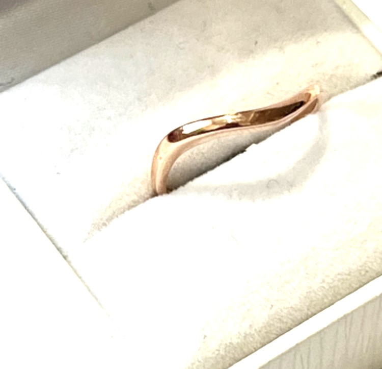 Zlatý prsten z růžového 14 karátového zlata- punc Čejka