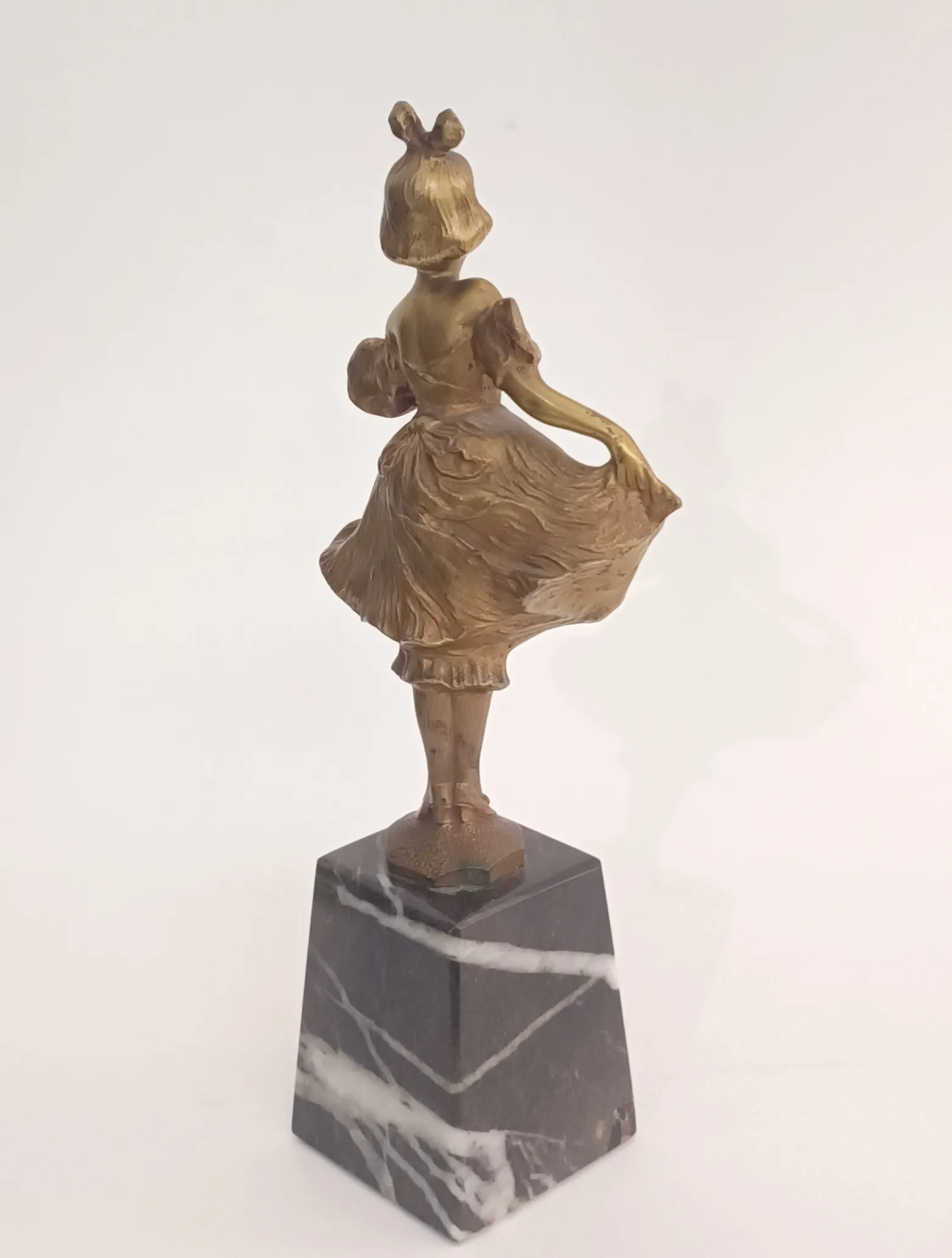 Art deco soška lolitky – Franz Iffland - 6
