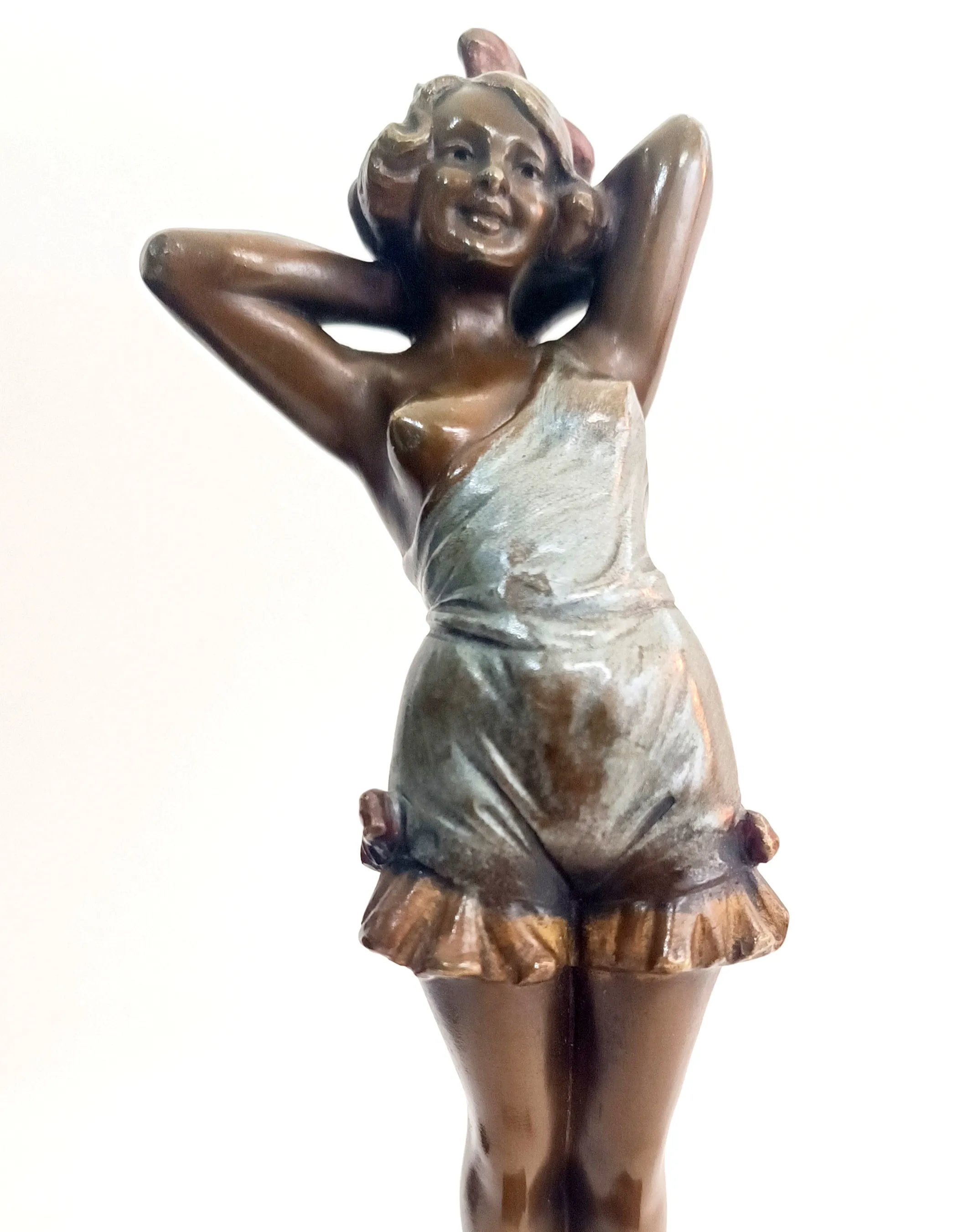 Bronzová soška lolity – Bergmann? - 8