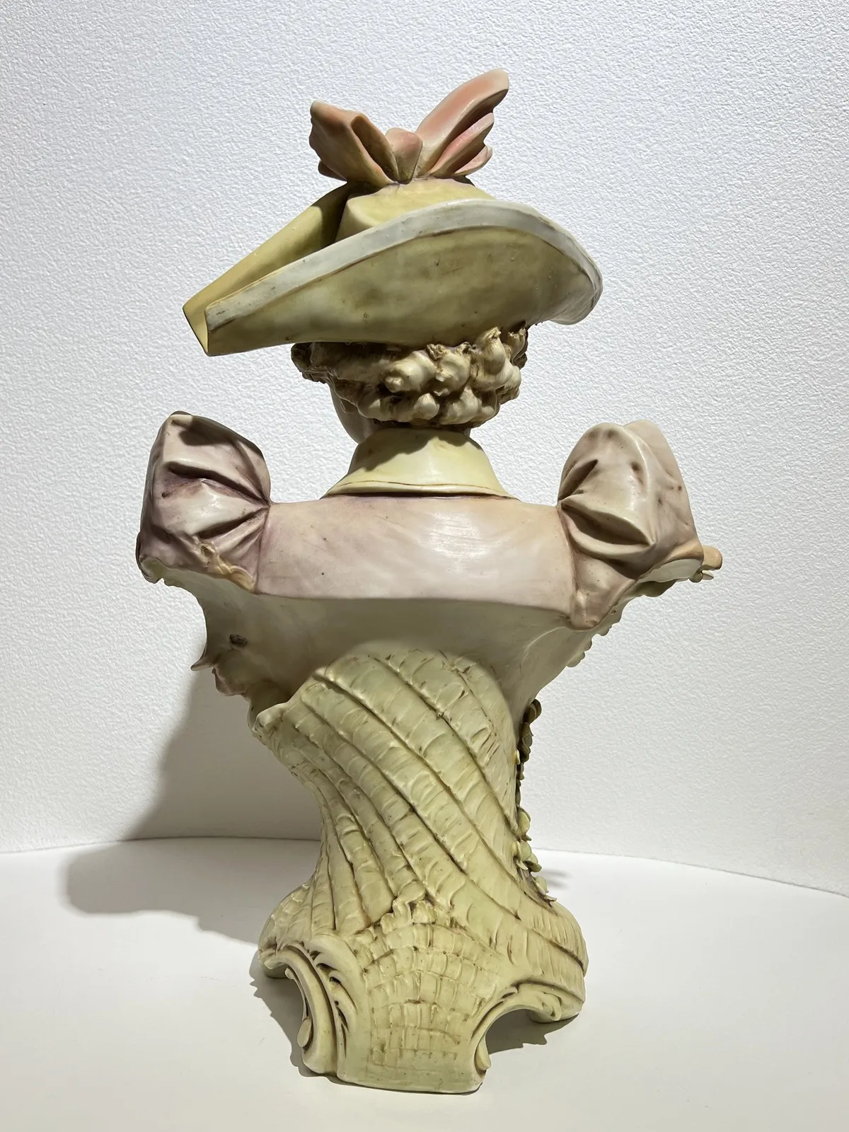 AMPHORA, TRNOVANY – SECESNÍ PORCELÁNOVÁ BUSTA - 3