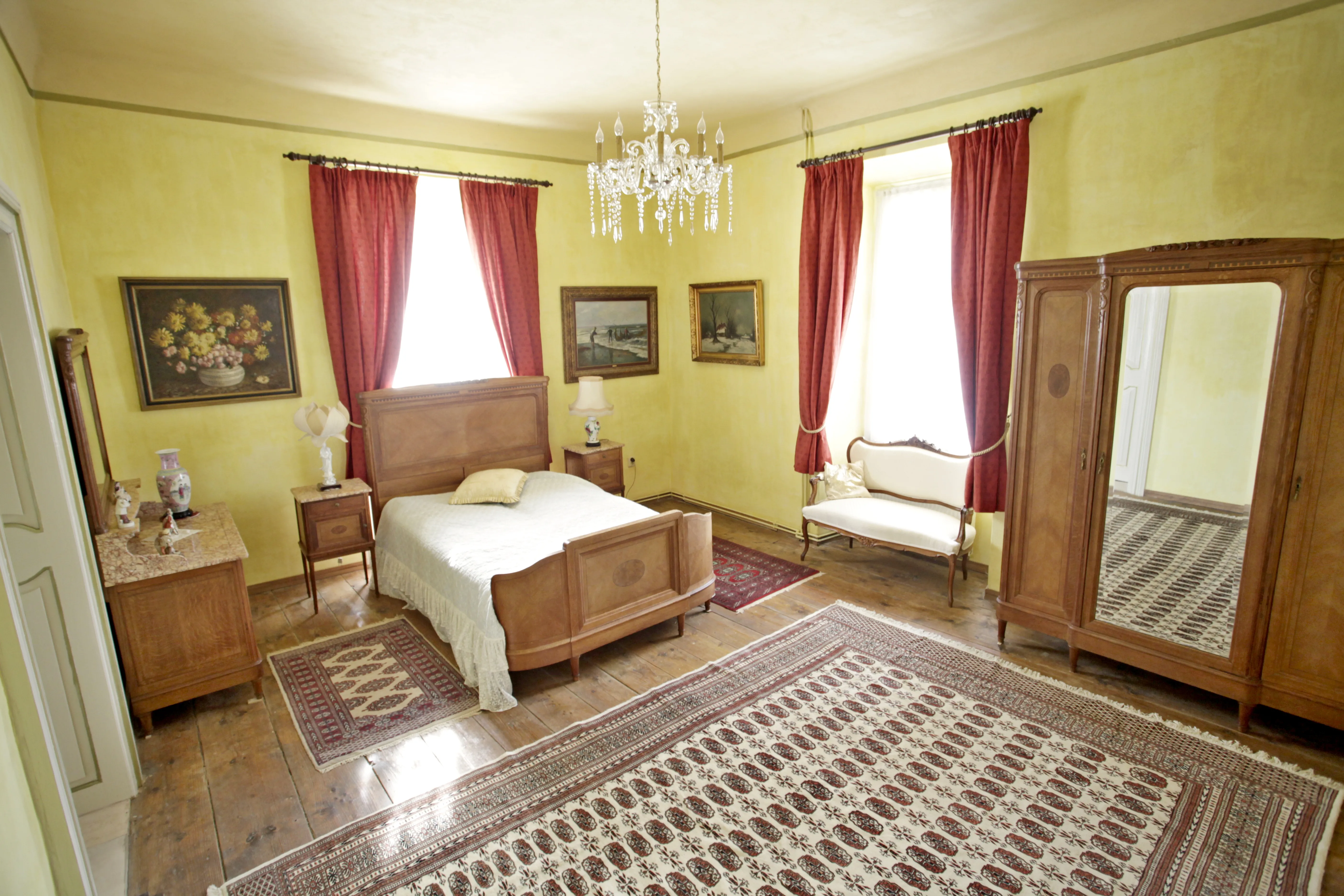 Kompletní starožitná ložnice Art Deco