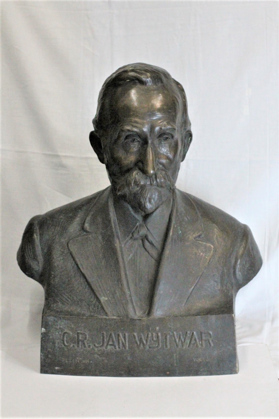 Bronzová busta CR. Jan Wýtwar