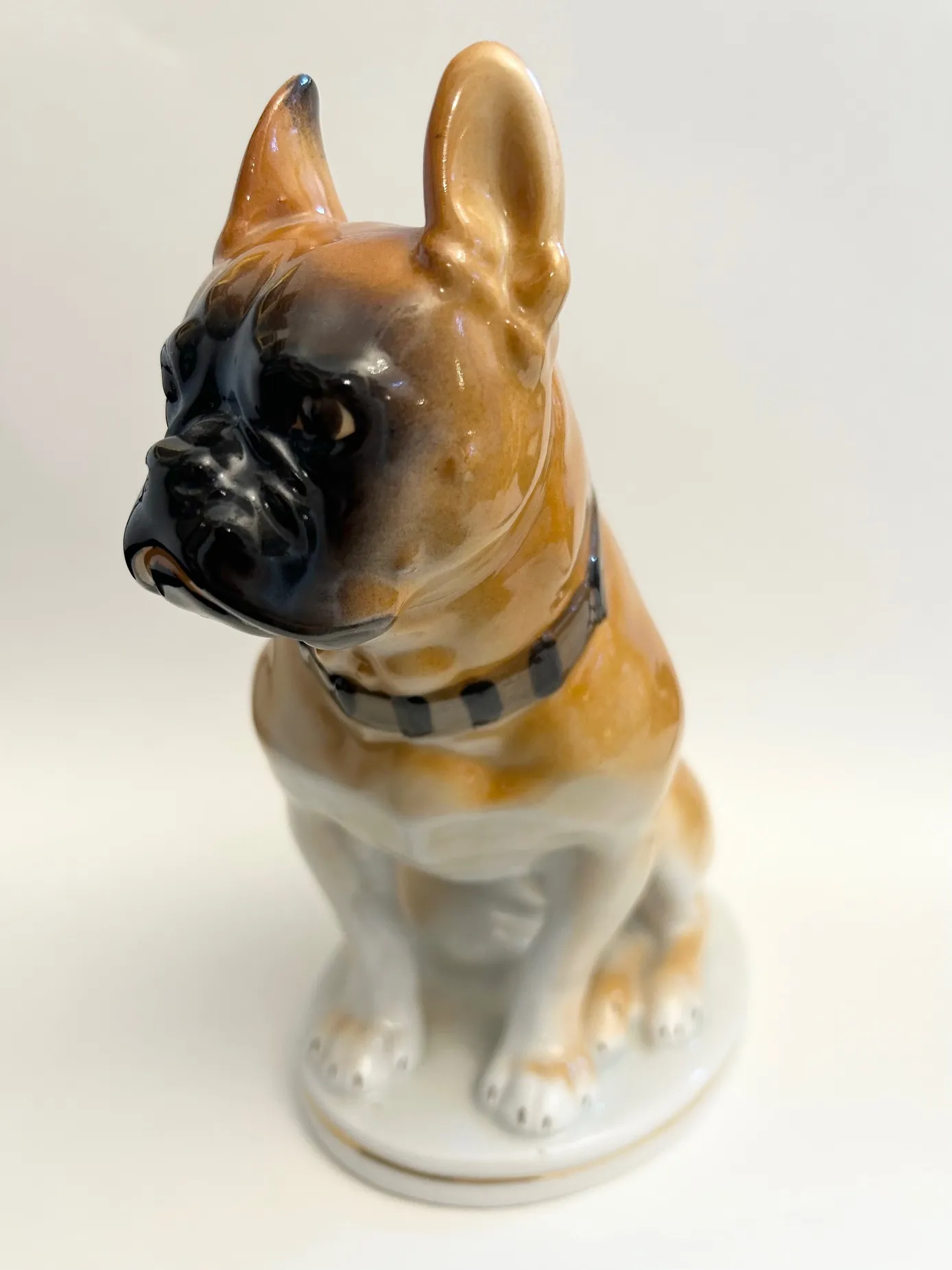 Porcelánový francouzský buldoček, Rusko Lomonosov - 5